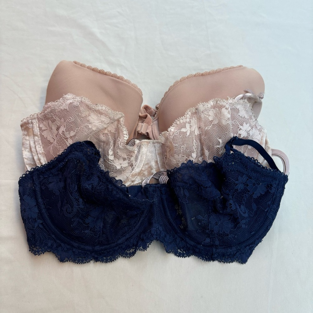 Victoria's Secret Lot of 3 Dream Angels Push Up without Padding Lacy Bras 32D